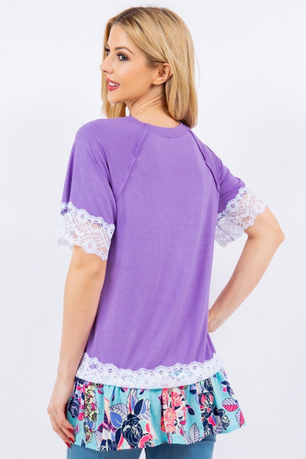 18 CP-C {Surprise Waiting} Lilac/Lace Top w/Floral Hem PLUS SIZE XL 2X 3X