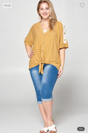 40 SD-D {Trust Your Instinct} Tan Top w/Lace & Button Detail PLUS SIZE 1X 2X 3X