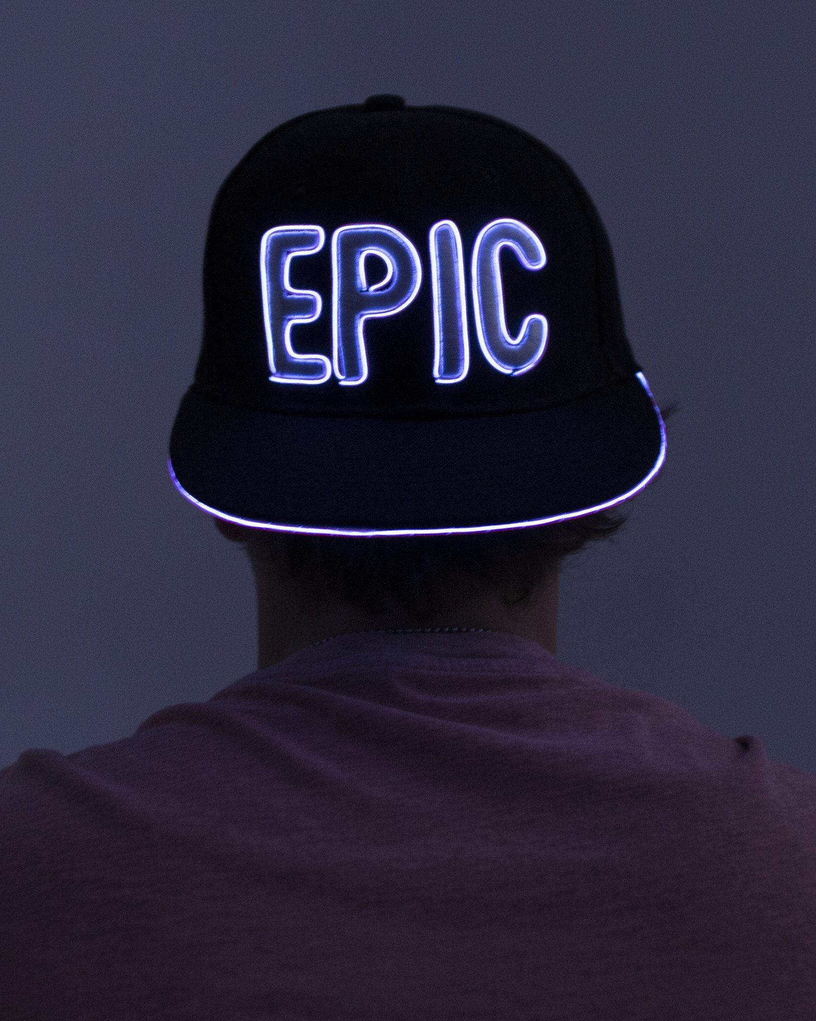 el wire snapback