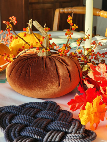 Thanksgiving table with Mystic Knotwork navy trivet