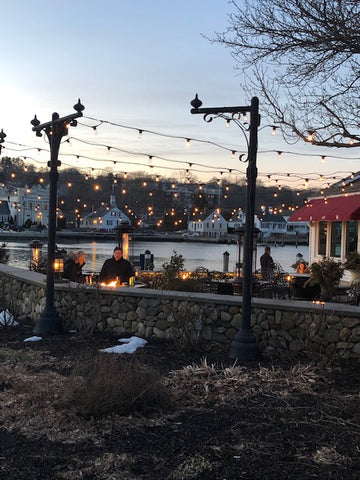 outdoor winter dining at S&P Oyster in Mystic