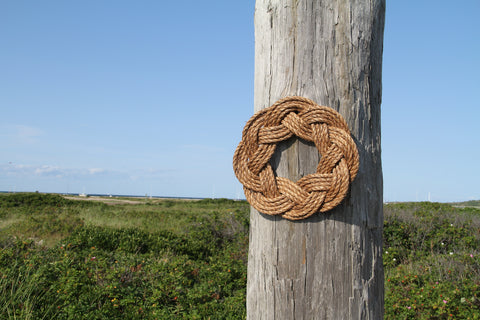 Mystic Knotwork manila wreath