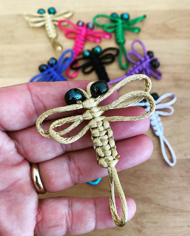 small dragonfly pin