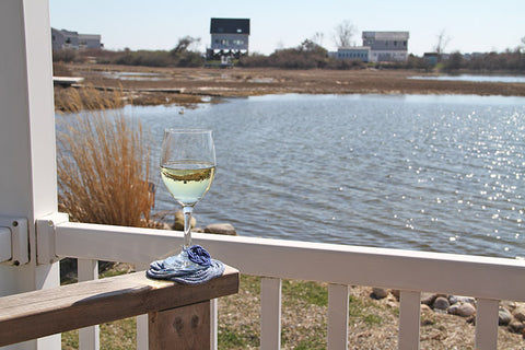 wine glass with rope wine charm and coaster