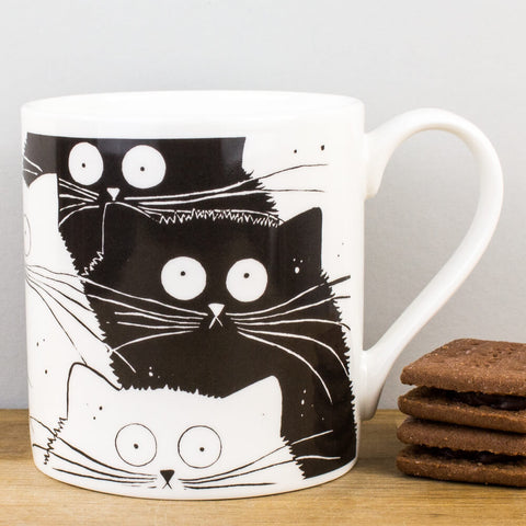 Valentines Day Black and white cats with their tails linked coffee te –  Hunter's Gifts