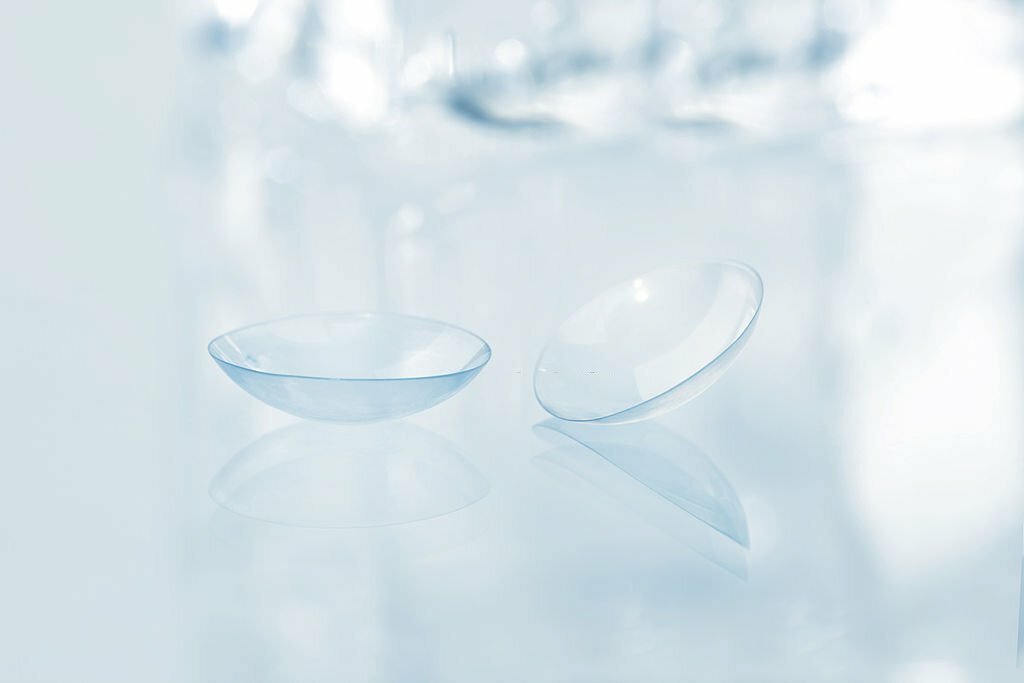 types of contact lenses