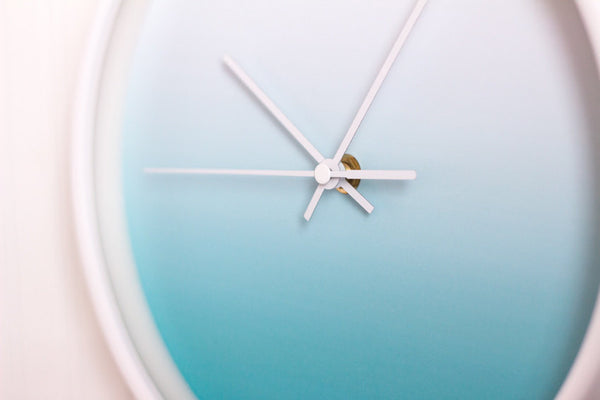 Turquoise gradient wall clock - Latte Design