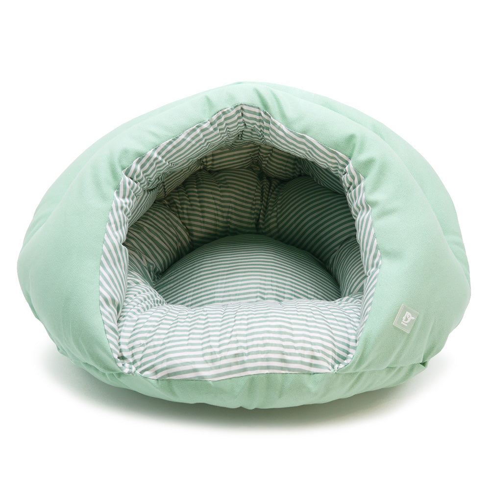 GREEN MINT BURGER DOG BED