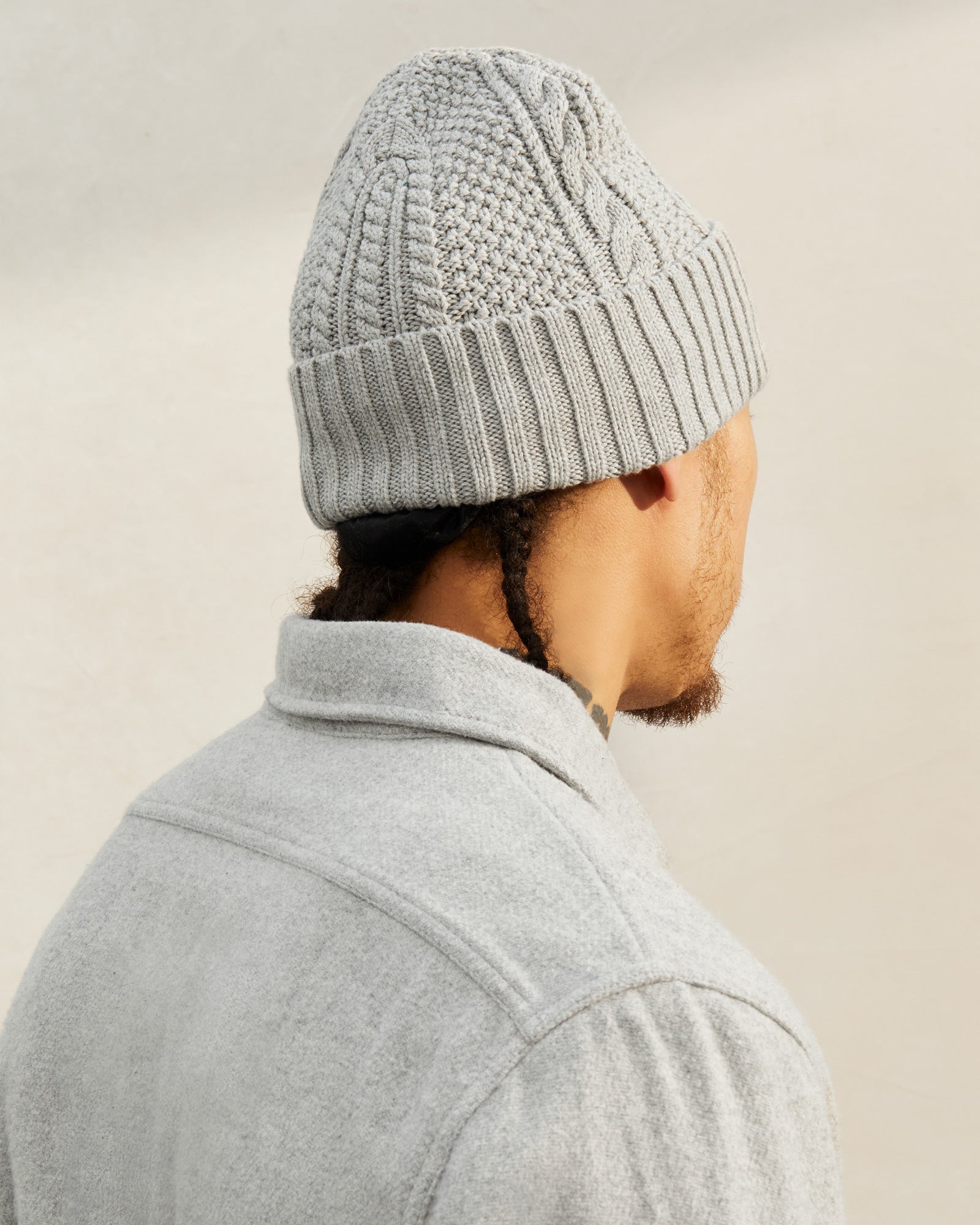 Cable Knit Beanie - Grey