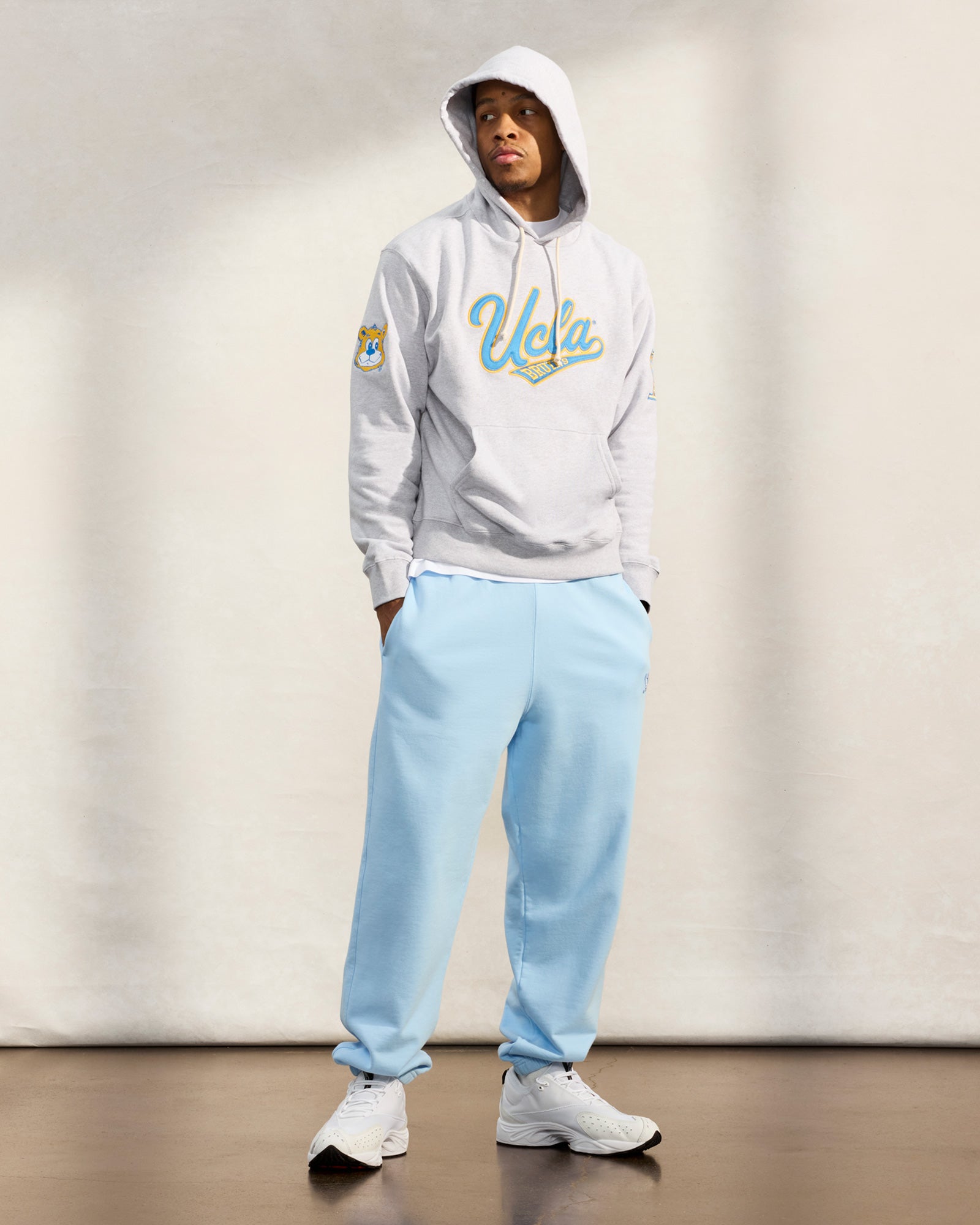 UCLA Bruins Hoodie - Ash Heather Grey