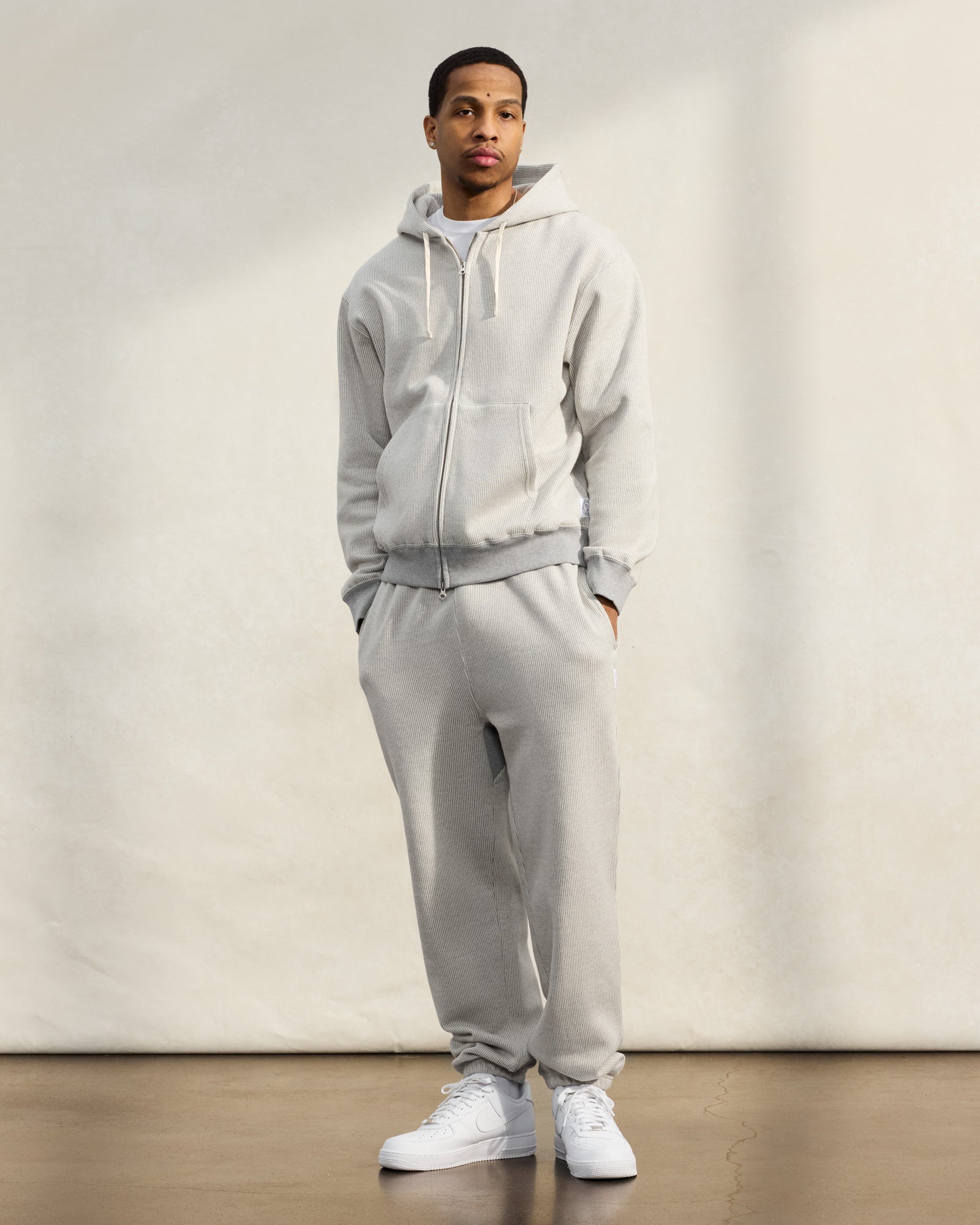 Seersucker Fleece Relaxed Fit Sweatpant - Grey/Cream