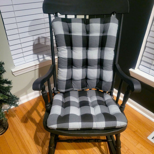 https://cdn.shopify.com/s/files/1/0973/8716/products/buffalo-plaid-rocking-chair-cushions-black-and-gray-barnett-home-decor.jpg?v=1656526818&width=533