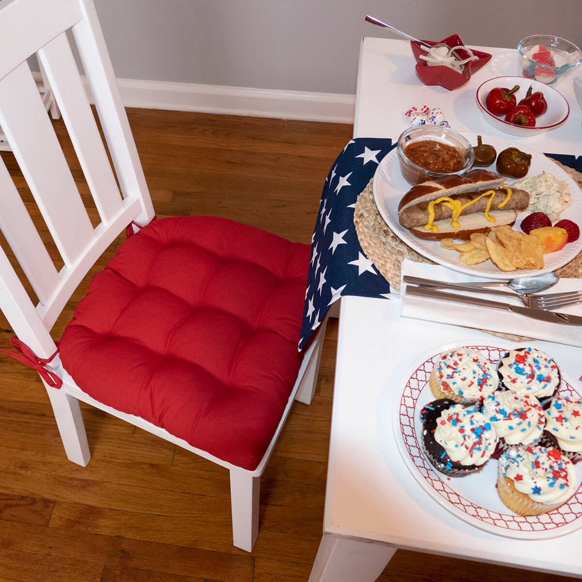 red dining chair pads