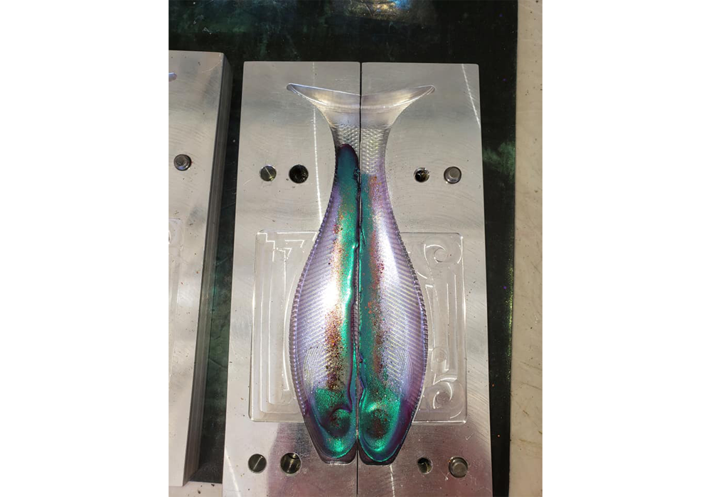 Can you use nail polish to paint fishing lures? Painting with a