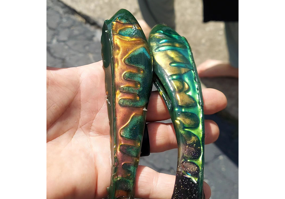 T-Rex and Horizon Colorshift Pearl on Fishing Baits