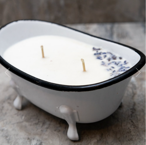 Claw Foot Tub Candle by Liebe Krafted Designs