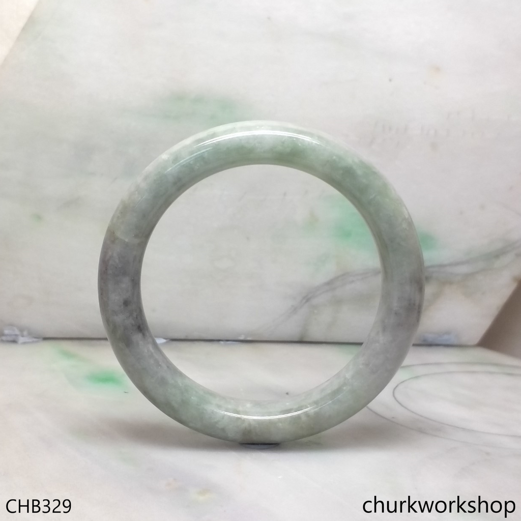 lavender jade bangle