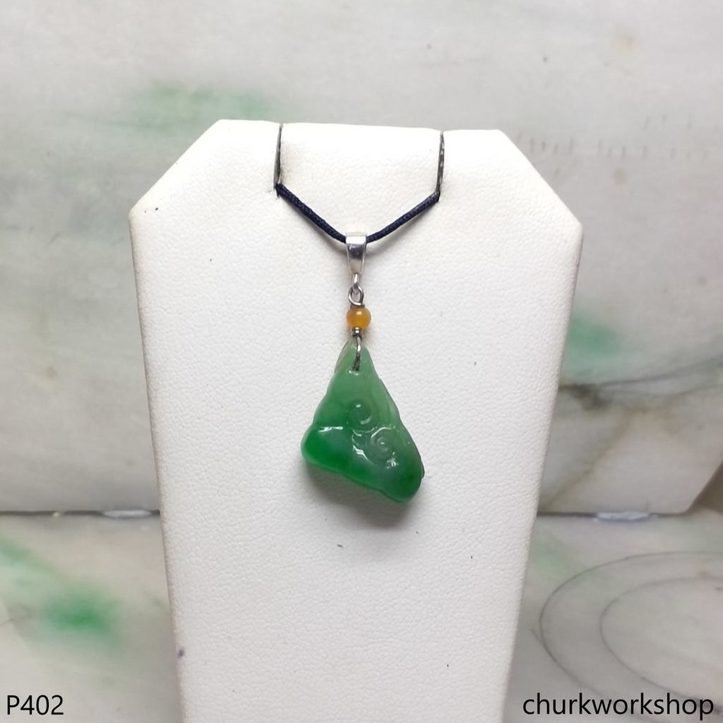 Green jade Ruyi (如意) pendant – Churk Work Shop