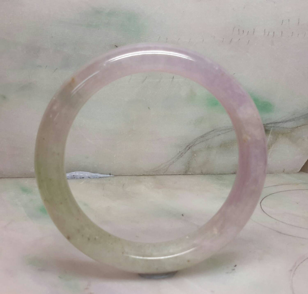 lavender jade bangle