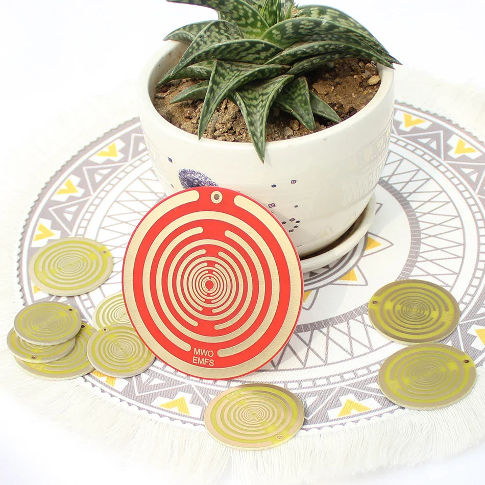 Double-Sided Polarizing Disk for Electromagnetic Radiation Protection and Pain Relief, Portable Non-Toxic Design - Image 7