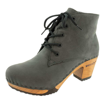 anne, clog ankle boot damen mit biegsamer nachhaltiger holzsohle, farbe: grigio (grau) holzclogs woody, woody schuhe, woody shoes, handgemachte holzschuhe aus österreich, kärnten