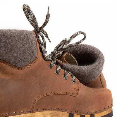 MORITZ-clog-boots-stiefel-herren-mit-biegsamer-nachhaltiger-holzsohle-farbe: tabacco-braun-holzclogs-woody-schuhe-woody shoes-handgemachte-holzschuhe-aus-österreich-kärnten