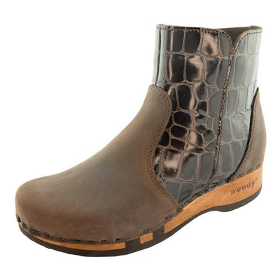 olga, clog stiefelette damen mit biegsamer nachhaltiger holzsohle, farbe: caffe-cuca brown, holzclogs woody, woody schuhe, woody shoes, handgemachte holzschuhe aus österreich, kärnten