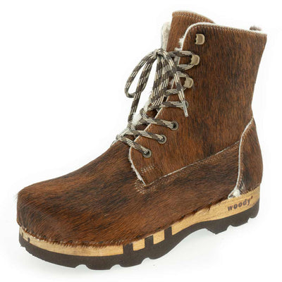 pascal fell, clog fellstiefel Herren mit biegsamer nachhaltiger holzsohle, farbe: fell natur, holzclogs woody, woody schuhe, woody shoes, handgemachte holzschuhe aus österreich, kärnten