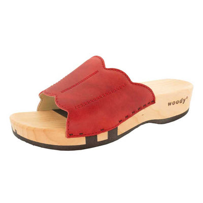 anna-farbe: rosso alias rot, damen clog pantolette mit biegsamer nachhaltiger weidenholzsohle, holzclogs woody, woody schuhe, woody shoes, handgemachte holzschuhe aus österreich, kärnten