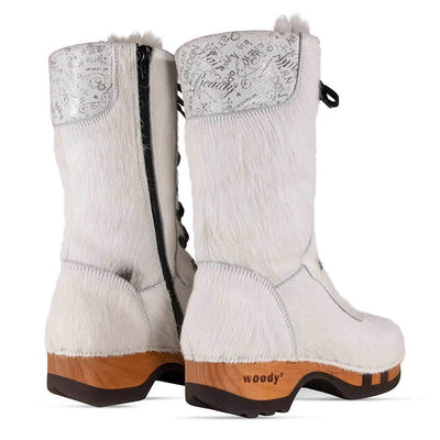 clogs damen rosanna fell weiss fellstiefel. stiefel, winterclog, winterclogs. damenstiefel clogs weiss. damen fellschuhe bestellen, fellclogs, weisse fellstiefel mit holzschuhe, holzclogs fell weiss kaufen.