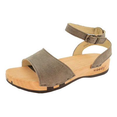 jana, sandalen clogs damen mit biegsamer nachhaltiger holzsohle, farbe: sand-warm_grey, holzclogs woody, woody schuhe, woody shoes, handgemachte holzschuhe aus österreich, kärnten