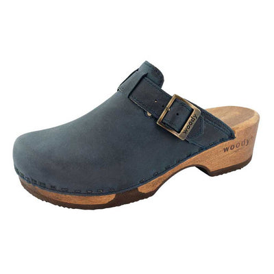 manu, clogs damen mit biegsamer nachhaltiger holzsohle, der bestseller, farbe: avion-blau, holzclogs woody, woody schuhe, woody shoes, handgemachte holzschuhe aus österreich, kärnten