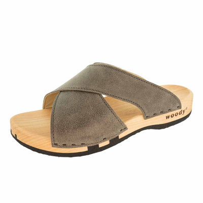 modell-mila-farbe: sand_clogs pantoletten damen mit biegsamer nachhaltiger weidenholzsohle, holzclogs woody, woody schuhe, woody shoes, handgemachte holzschuhe aus österreich, kärnten