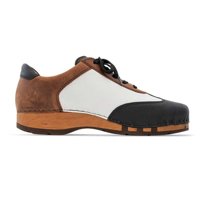 clogs herren sneaker niki woody holzschuhe. herren clogs, flexible, biegsame holzsohle. holzclogs, sneaker clogs herren, männer clogs mit fussbett. woody leder clogs herren. holzclogs, holzschuhe bestellen.