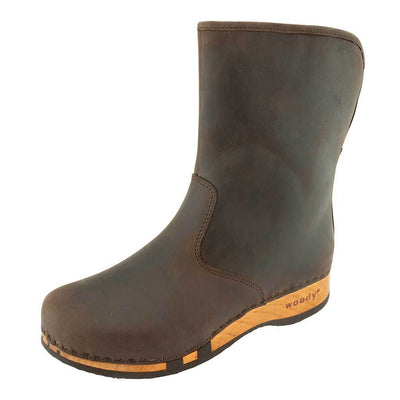 ULLI-clog-boots-stiefel-damen-mit-biegsamer-nachhaltiger-holzsohle-farbe: caffe-braun-holzclogs-woody-schuhe-woody shoes-handgemachte-holzschuhe-aus-österreich-kärnten