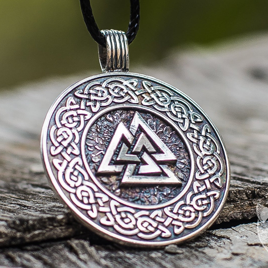 silver valknut pendant