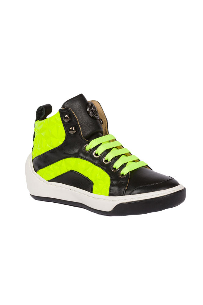 youth high top sneakers