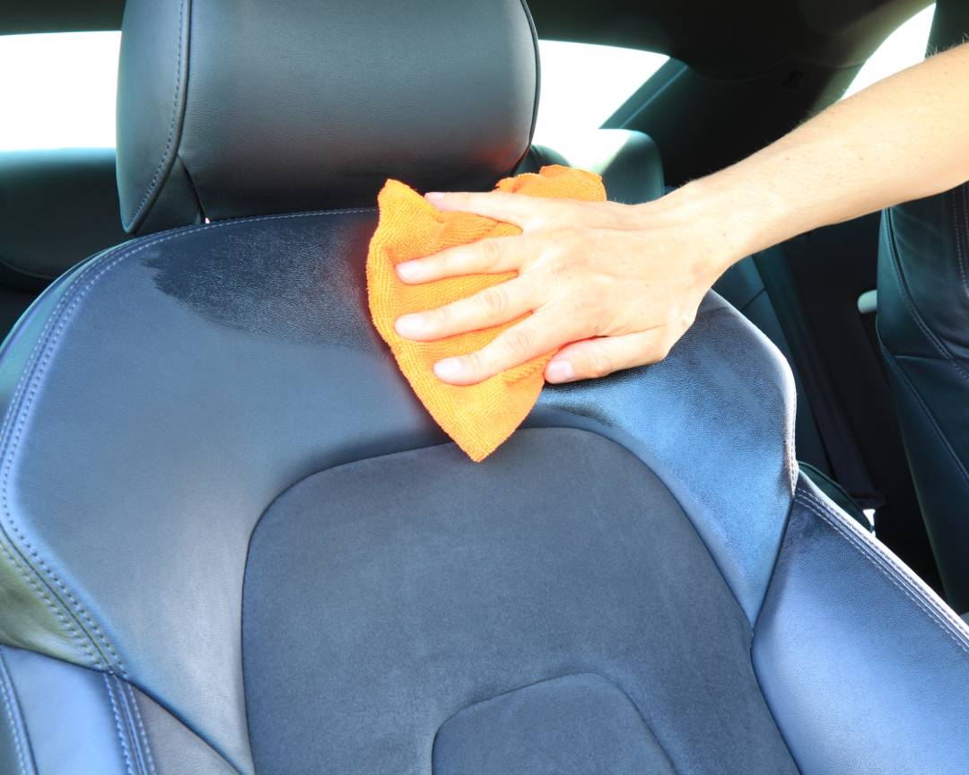 How To Clean Leather Car Seats — AutoBead