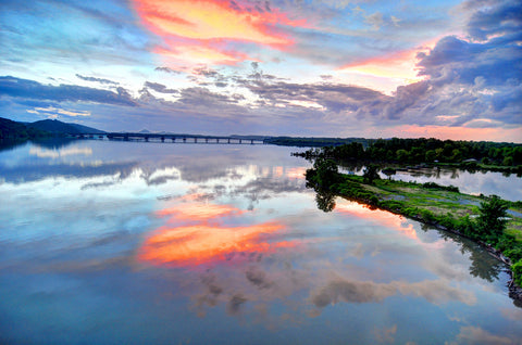 Big Dam Bridge