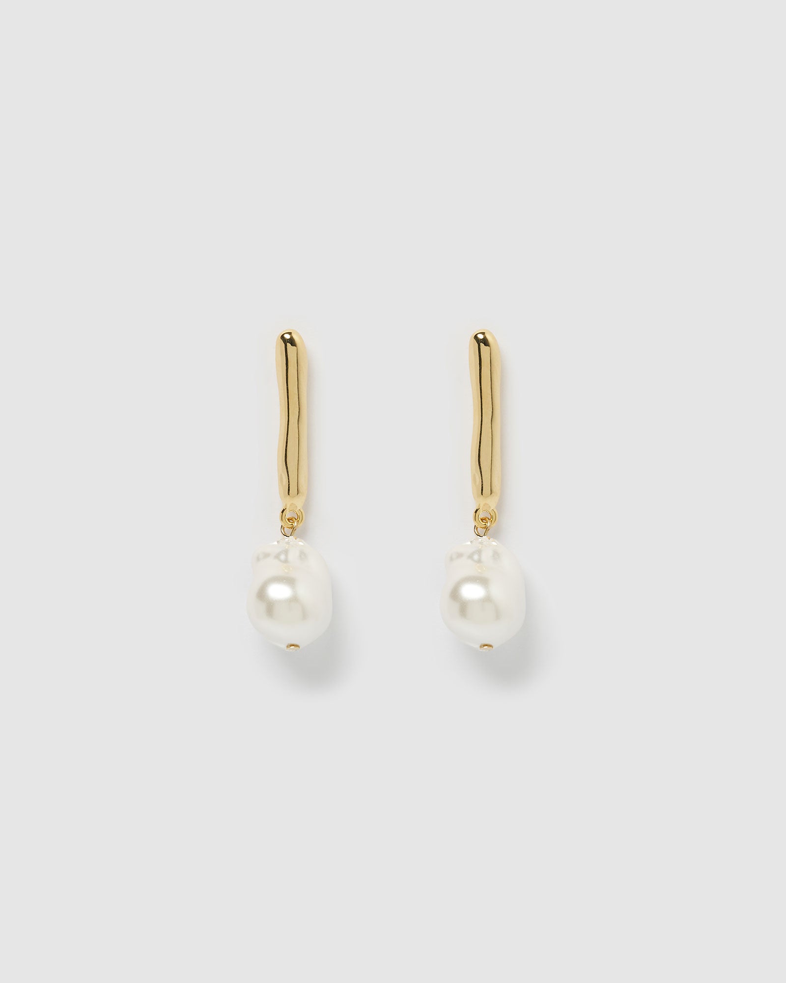 Lovisa Pearl Drop Earrings – Saachi Wholesale