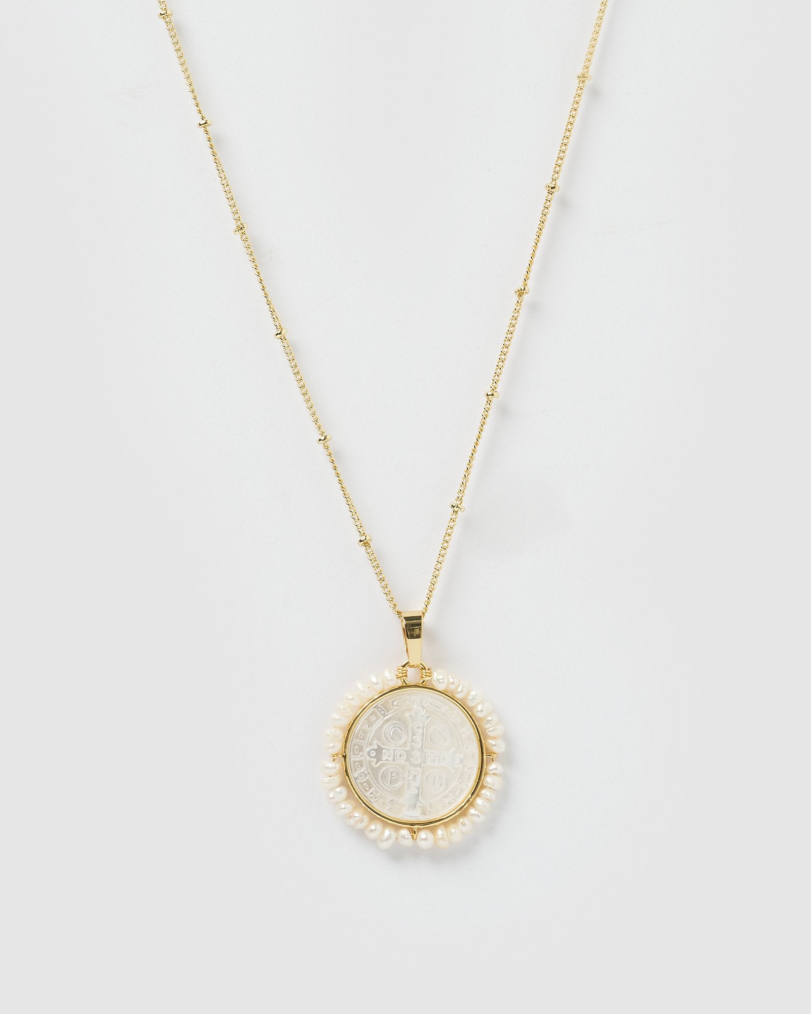 picture medallion necklace