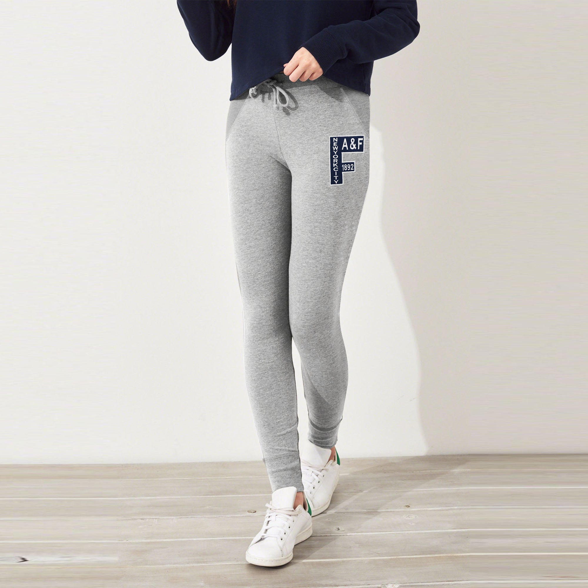 ladies slim fit joggers