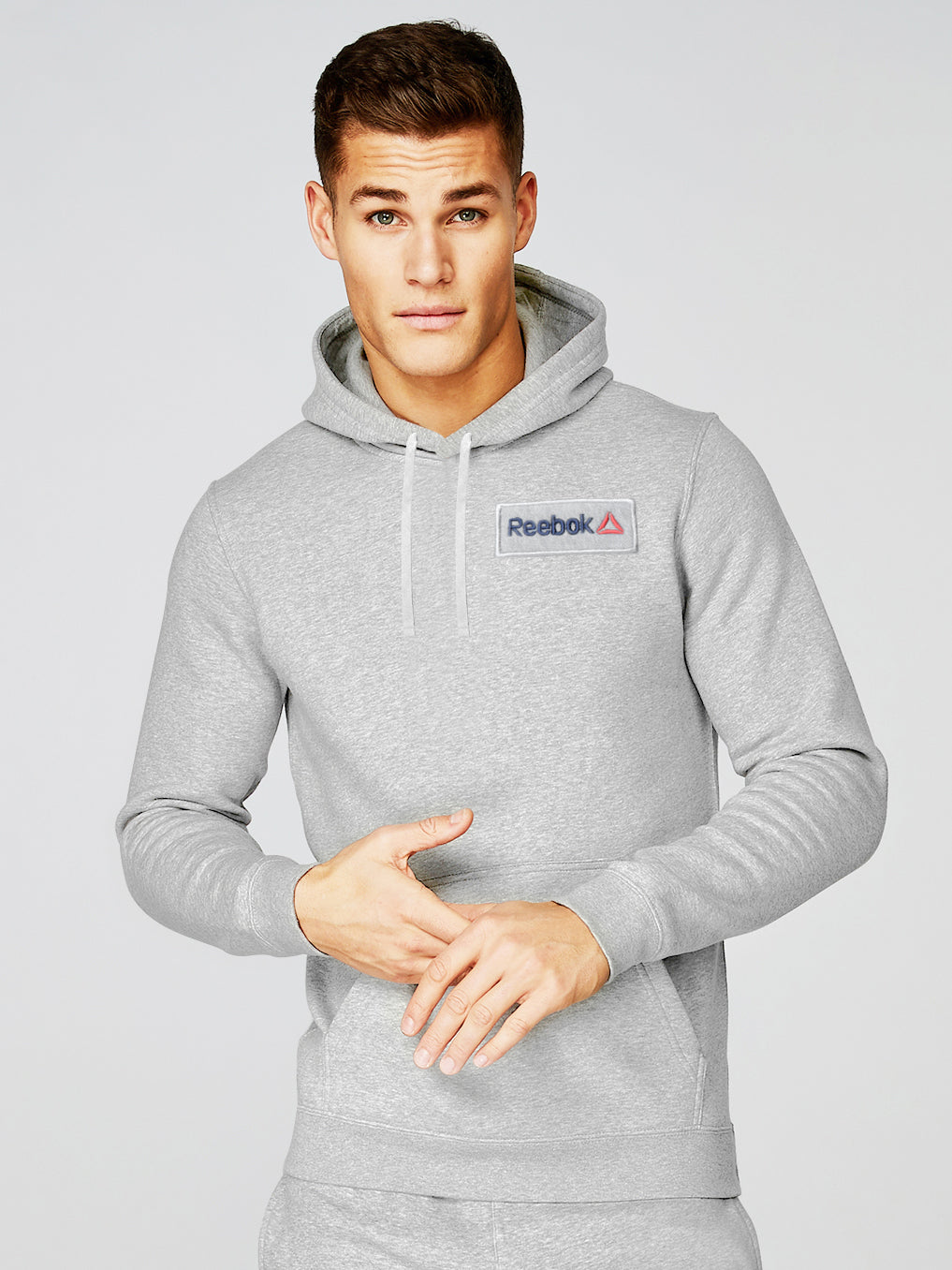 reebok pullover hoodie