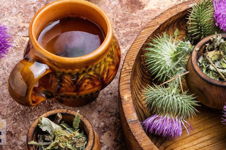 Milk thistle tea