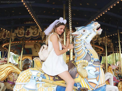 White Minnie Mouse Veil Disneyland Hen Weekend GOALS