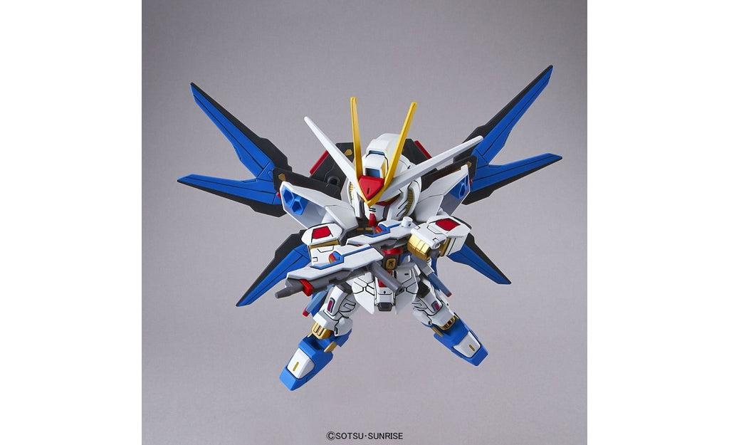 Strike Freedom Gundam SD Ex-Standard Model Kit - Gundam SEED Destiny