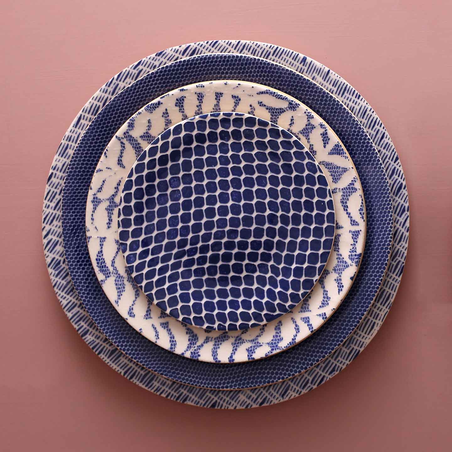 Dinner Plate / Honeycomb / Cobalt