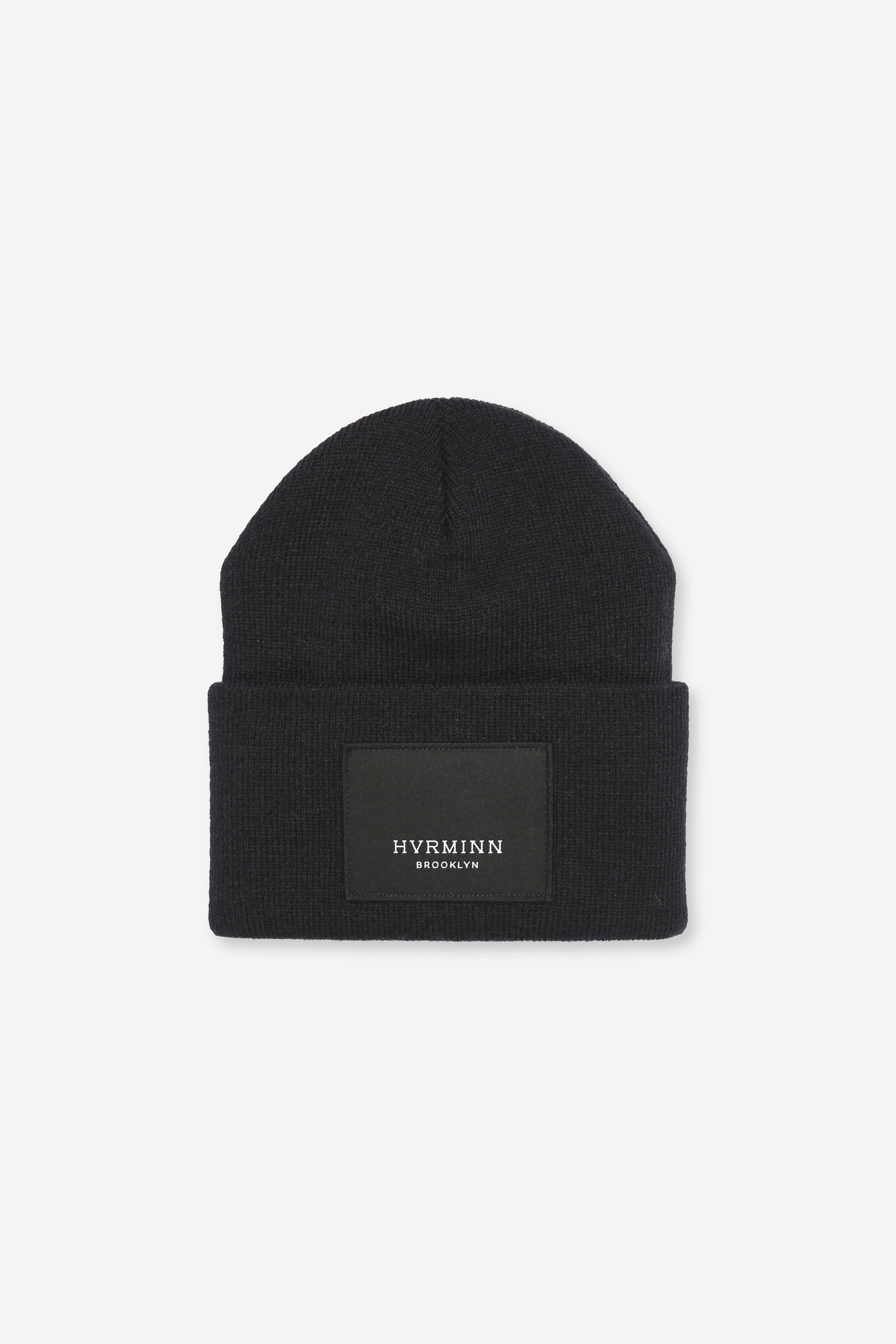 BLACK SIGNATURE PATCH BEANIE