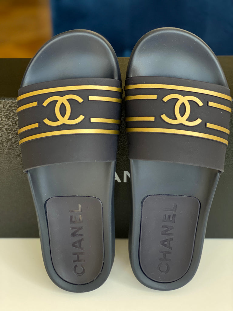 chanel pool slides 218