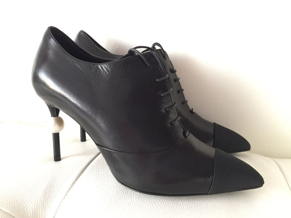 CHANEL BLACK LEATHER SHORT ANKLE LACE-UP BOOTIES W/ BIG PEARL HEEL BOO ...